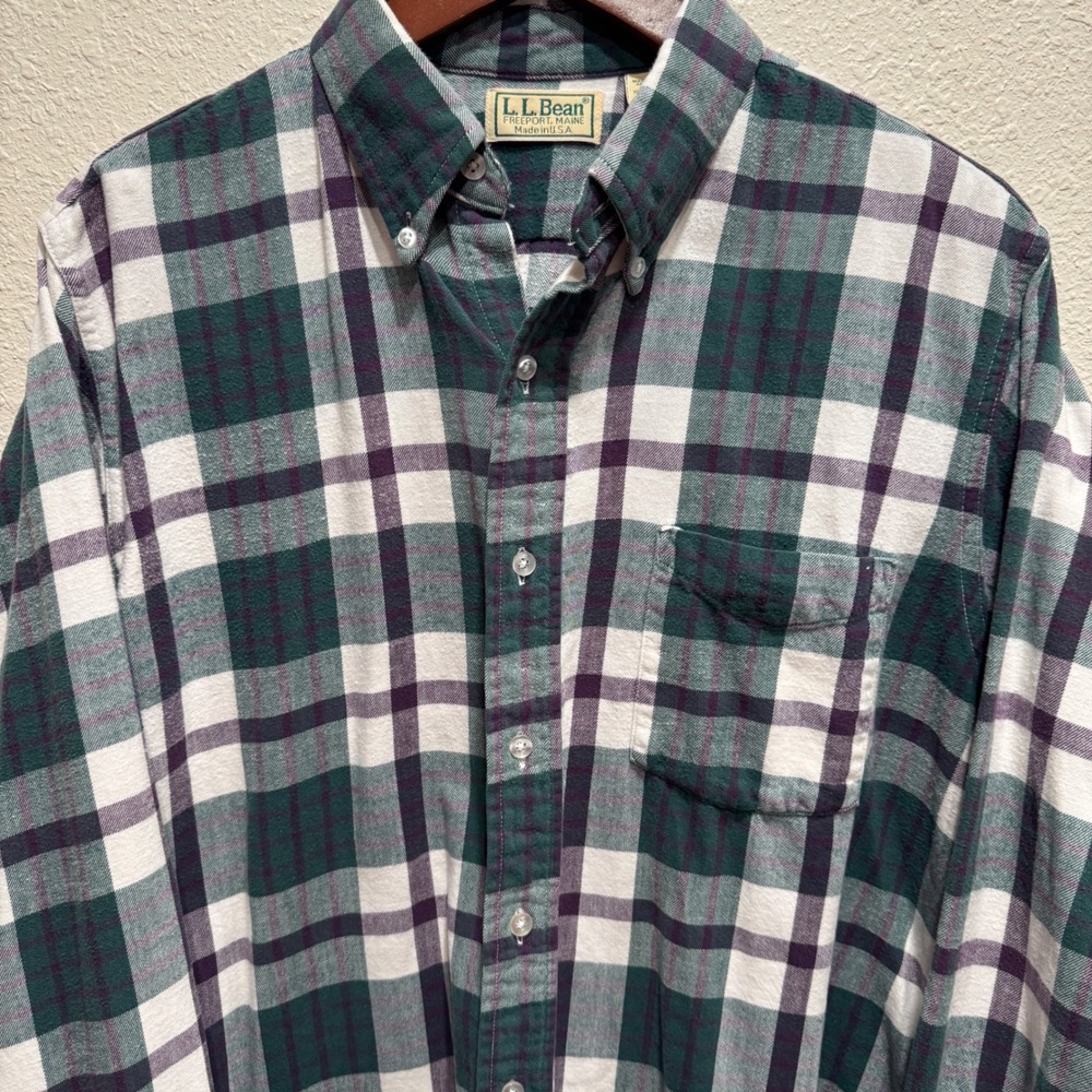 LL Bean Mens Flannel Shirt Medium Green White Purple Plaid Made in USA Regular